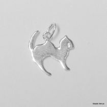 Sterling Silver Charm Cat W/Jump ring-14 x 13mm