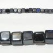  Glass Cubes Strands 10mm- Black(opaque)