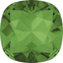 Swarovski Crystal Fancy Stone Cushion Square 4470 MM 10,0 FERN GREEN F