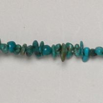  Turquoise (stabalised)3-5mm chips App. 35 inches long str.