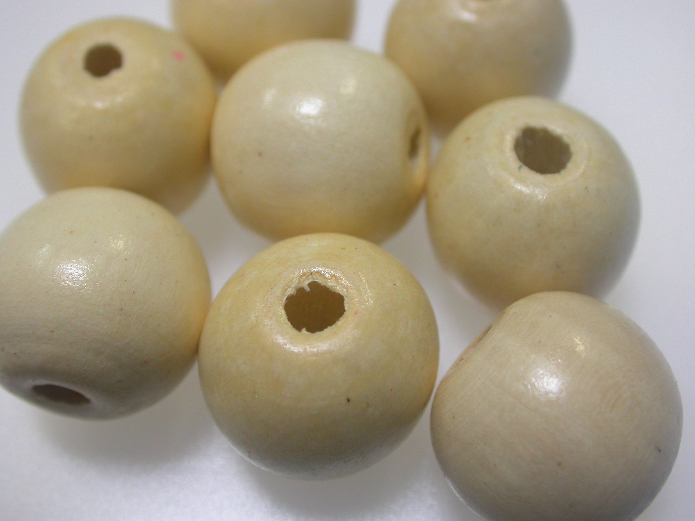 25 mm Round Wood Beads